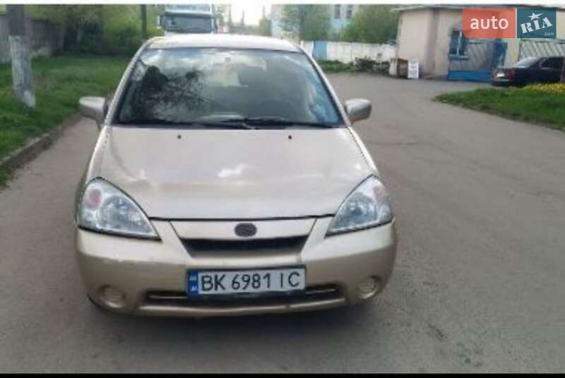 Suzuki Liana (2001)