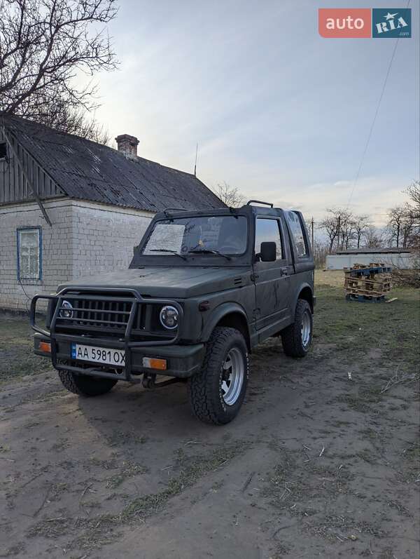 Suzuki Samurai (1987)