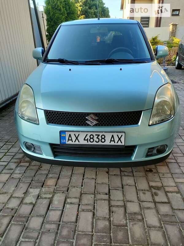Suzuki Swift (2007)