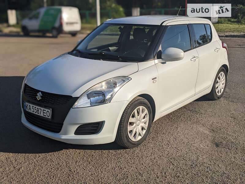 Suzuki Swift (2012)