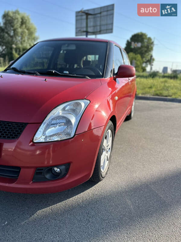 Suzuki Swift (2008)
