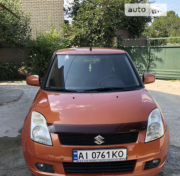 Suzuki Swift (2005)