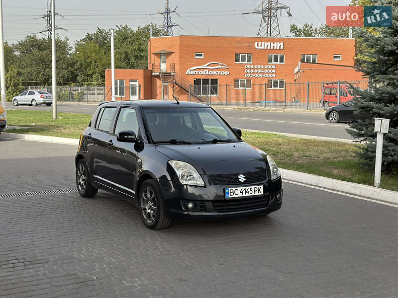Suzuki Swift (2008)