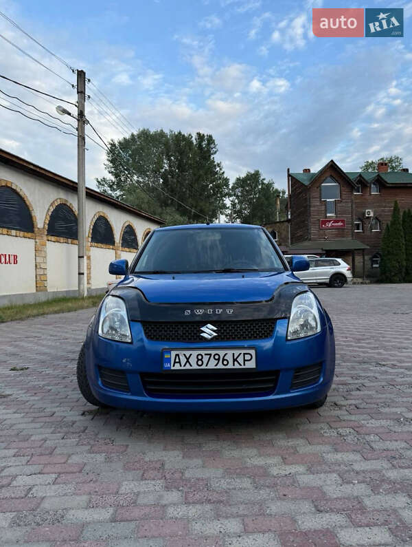 Suzuki Swift (2008)