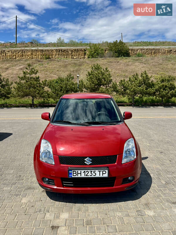 Suzuki Swift (2007)