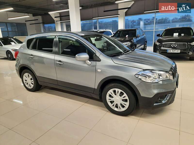 Suzuki New sx4 (2019)