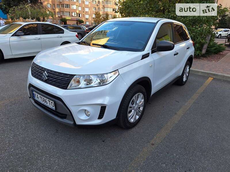 Suzuki Vitara (2016)