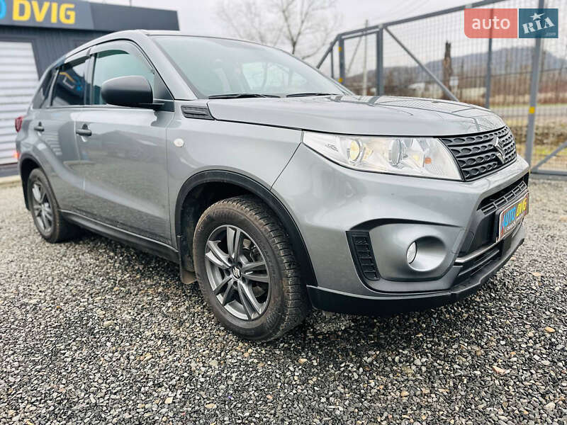Suzuki Vitara (2021)