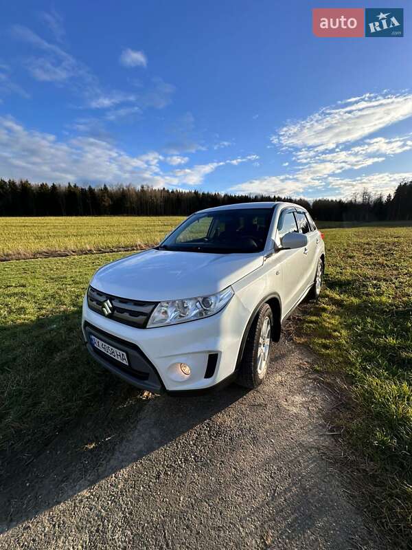 Suzuki Vitara (2016)