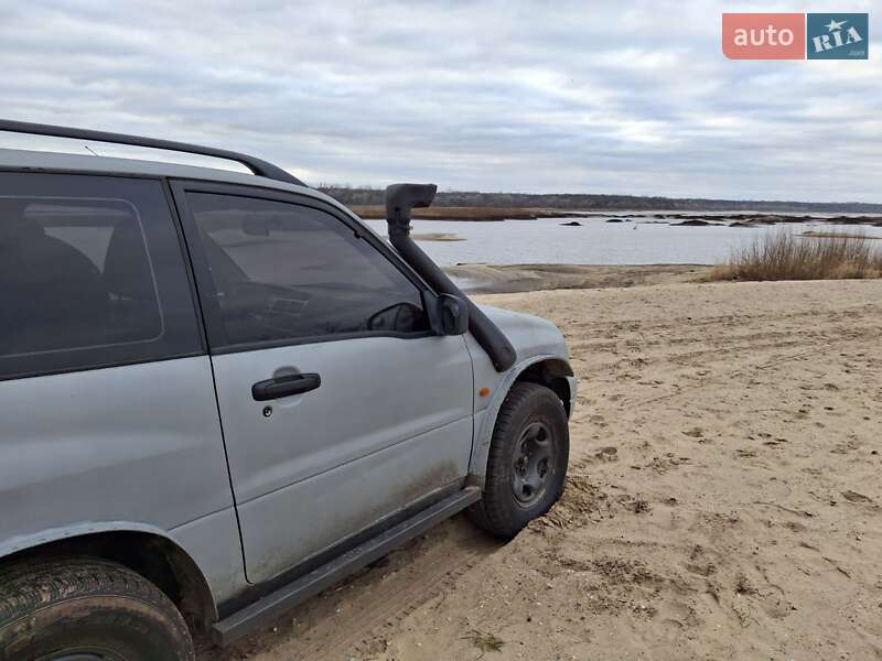 Suzuki Vitara (1998)