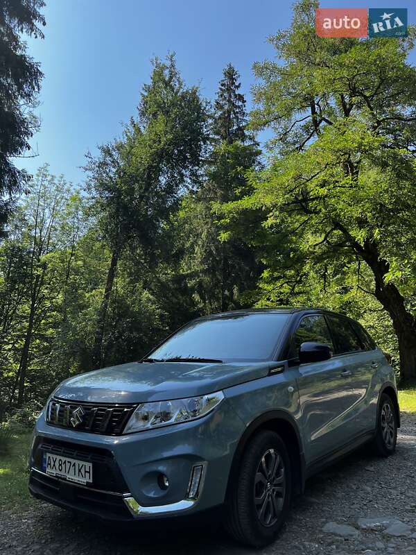 Suzuki Vitara (2021)