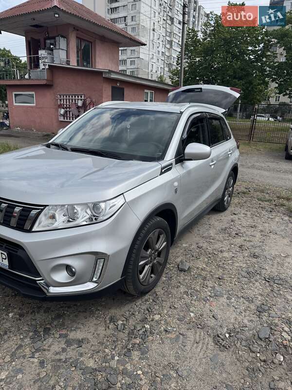 Suzuki Vitara (2019)
