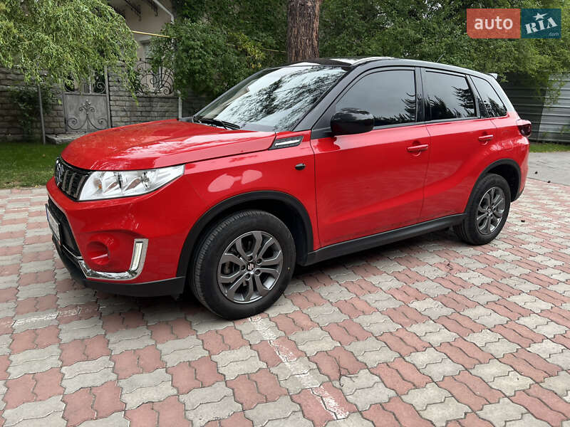 Suzuki Vitara (2022)