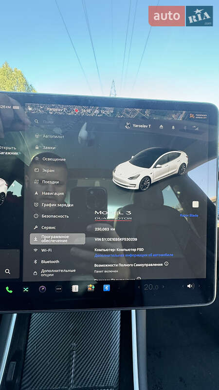 Tesla Model 3 (2019)