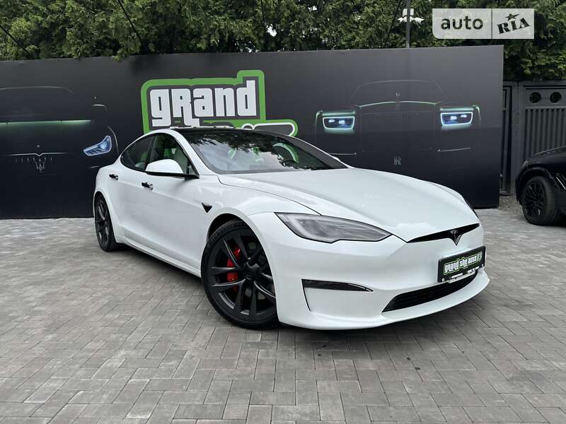 Tesla Model s (2023)