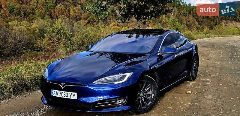 Tesla Model s (2016)
