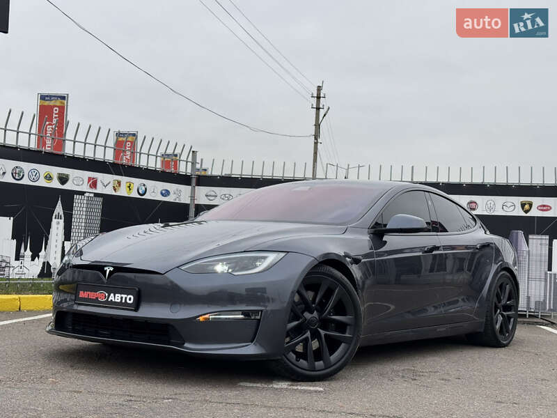 Tesla Model s (2022)