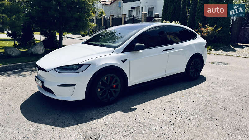 Tesla Model x (2022)