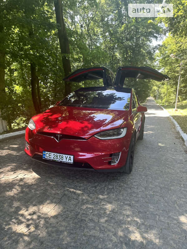 Tesla Model x (2016)