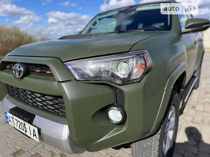 Toyota 4 runner (2017)