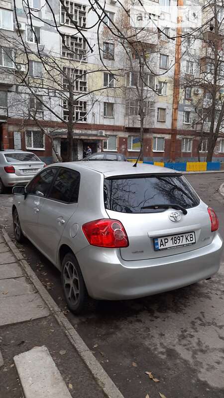 Toyota Auris (2008)