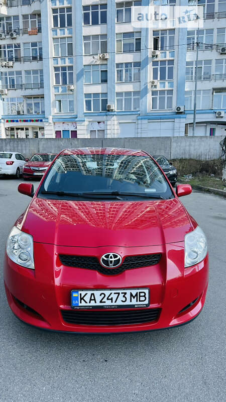Toyota Auris (2008)