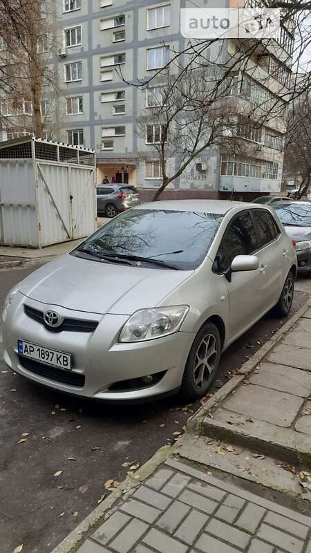 Toyota Auris (2008)