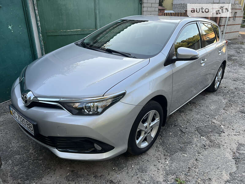 Toyota Auris (2016)