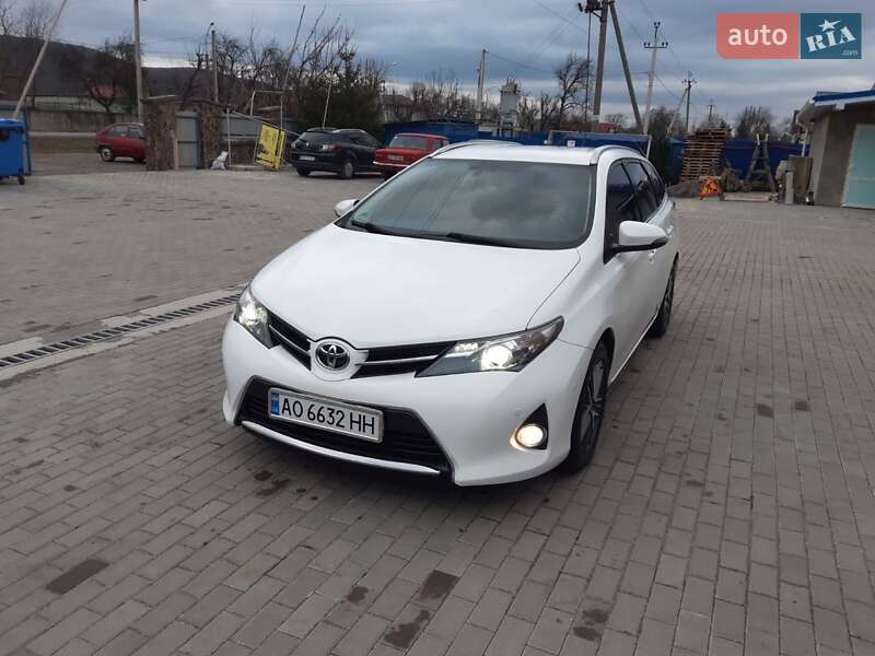 Toyota Auris (2014)