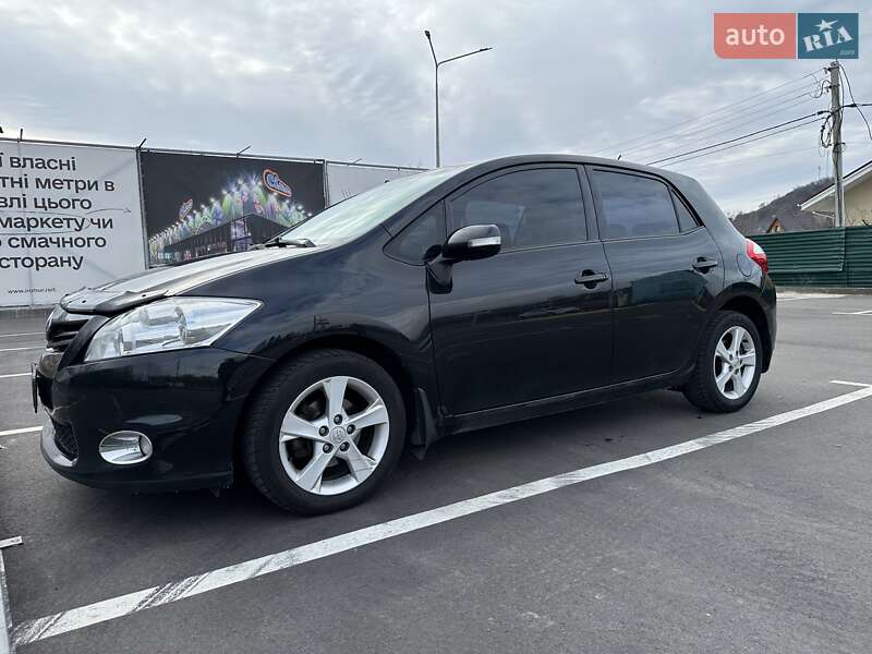 Toyota Auris (2012)