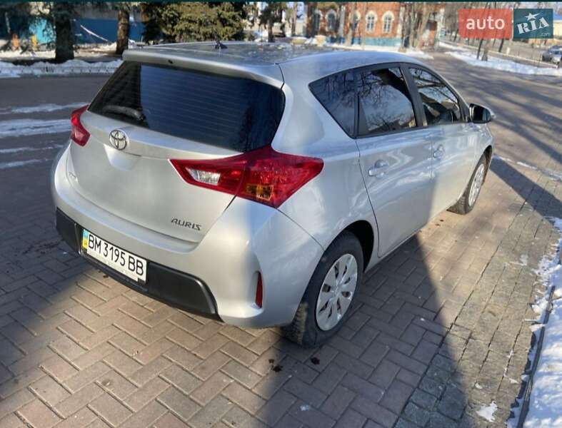 Toyota Auris (2013)