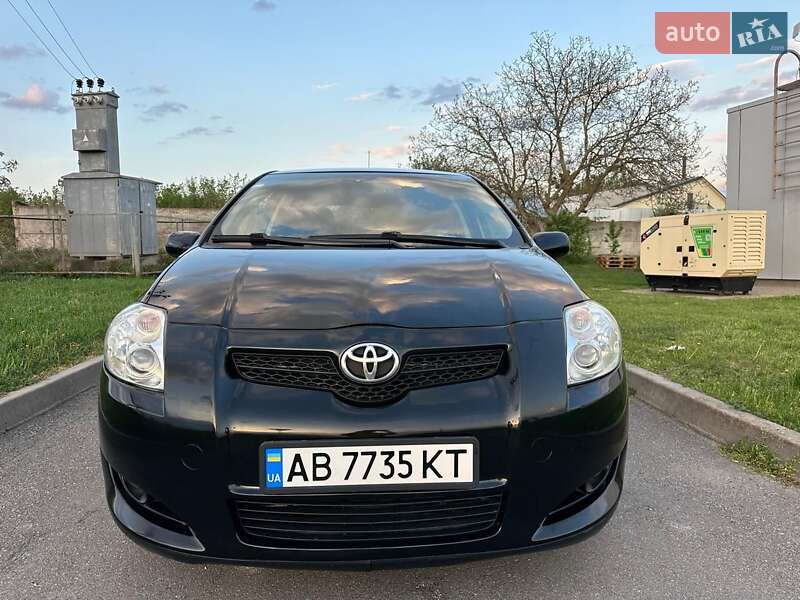 Toyota Auris (2008)