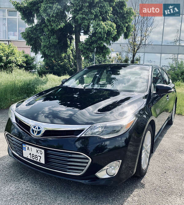 Toyota Avalon (2012)
