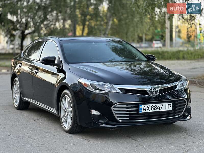 Toyota Avalon (2015)