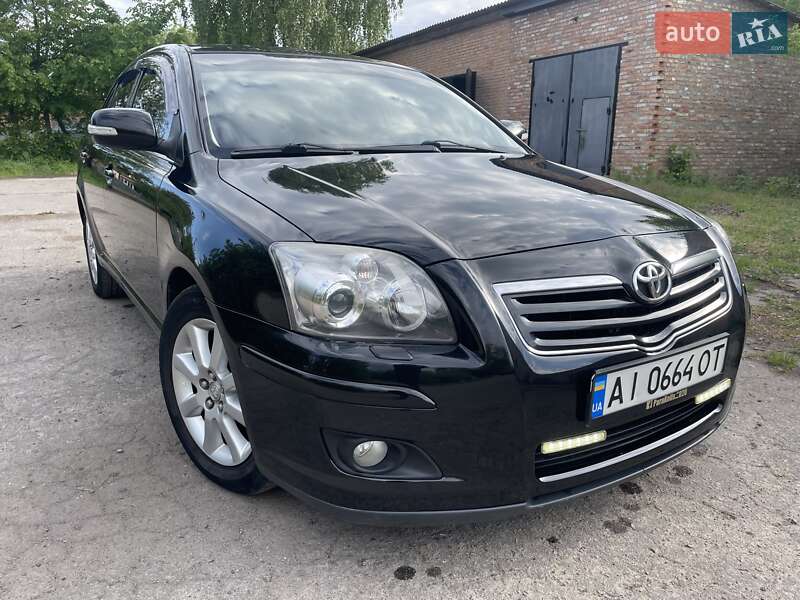 Toyota Avensis (2008)