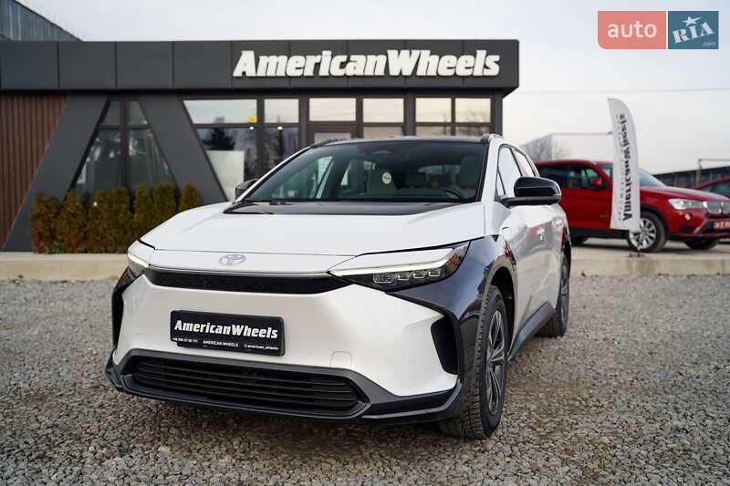 Toyota Bz4x (2022)