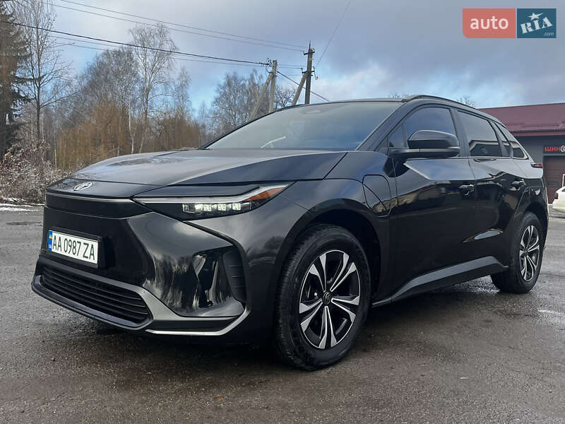 Toyota Bz4x (2023)