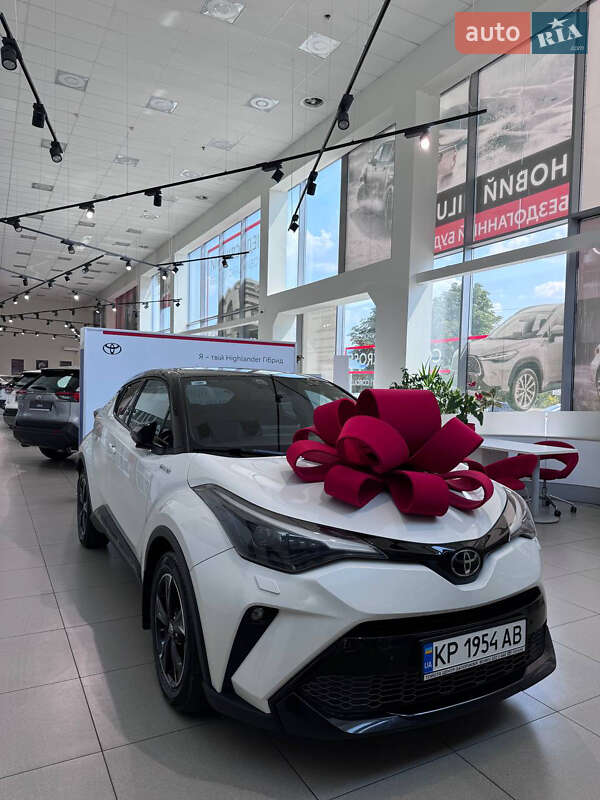 Toyota C-hr (2021)