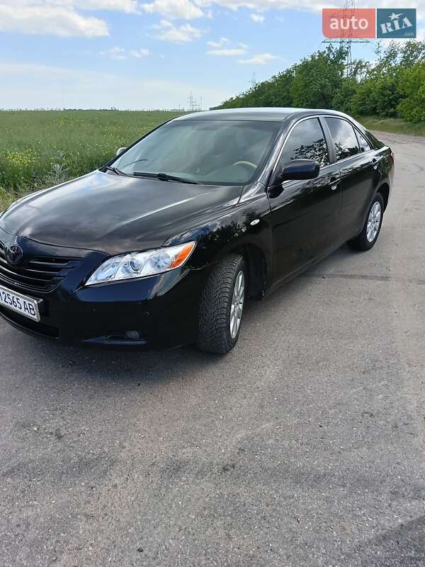 Toyota Camry (2006)