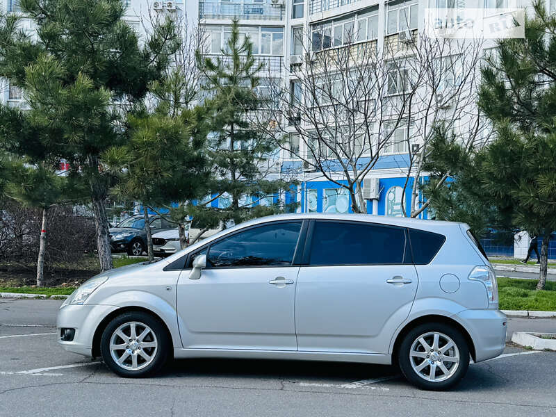 Toyota Corolla verso (2008)