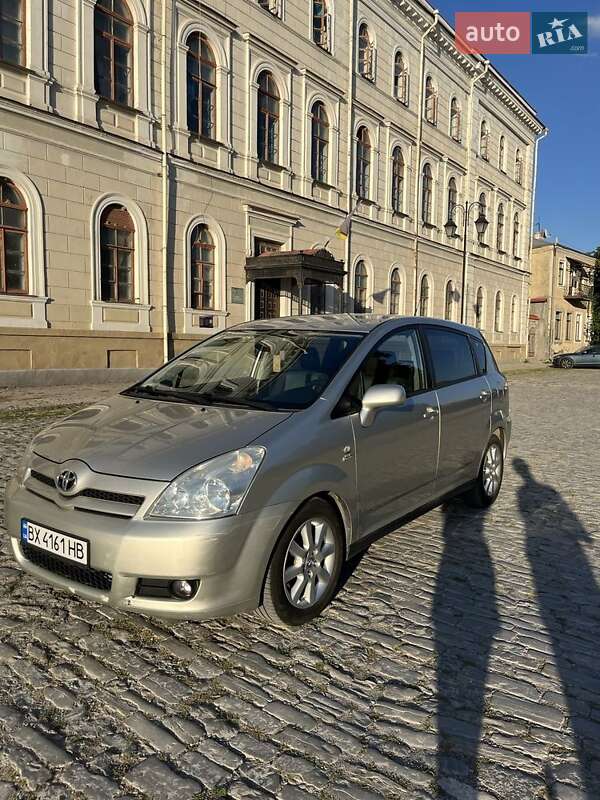 Toyota Corolla verso (2005)