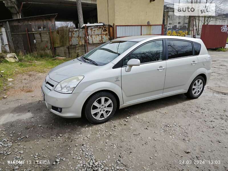 Toyota Corolla verso (2007)