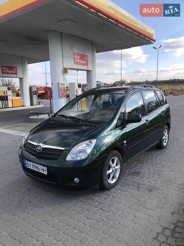 Toyota Corolla verso (2001)