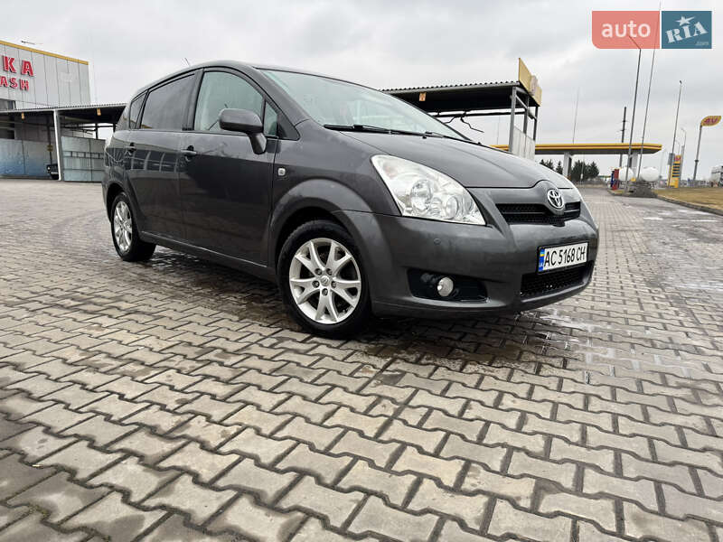 Toyota Corolla verso (2008)