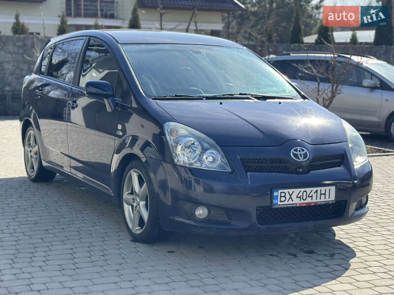 Toyota Corolla verso (2009)