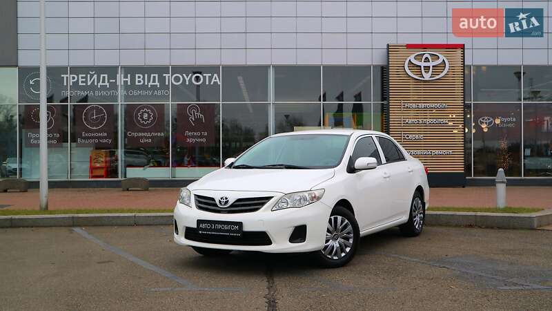 Toyota Corolla (2011)