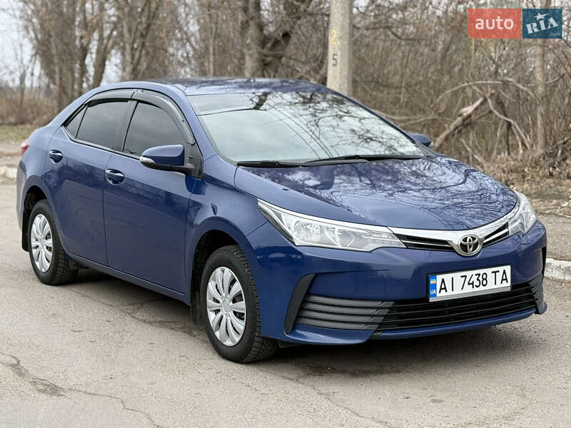 Toyota Corolla (2016)