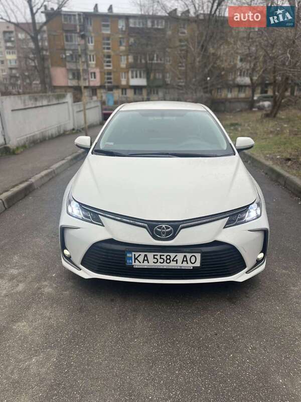 Toyota Corolla (2020)