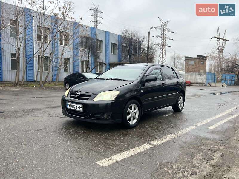 Toyota Corolla (2005)