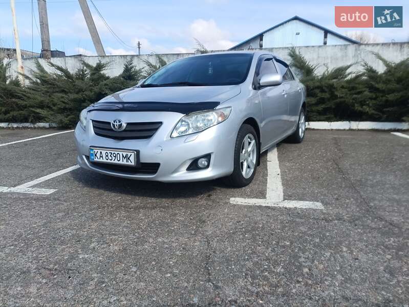 Toyota Corolla (2008)